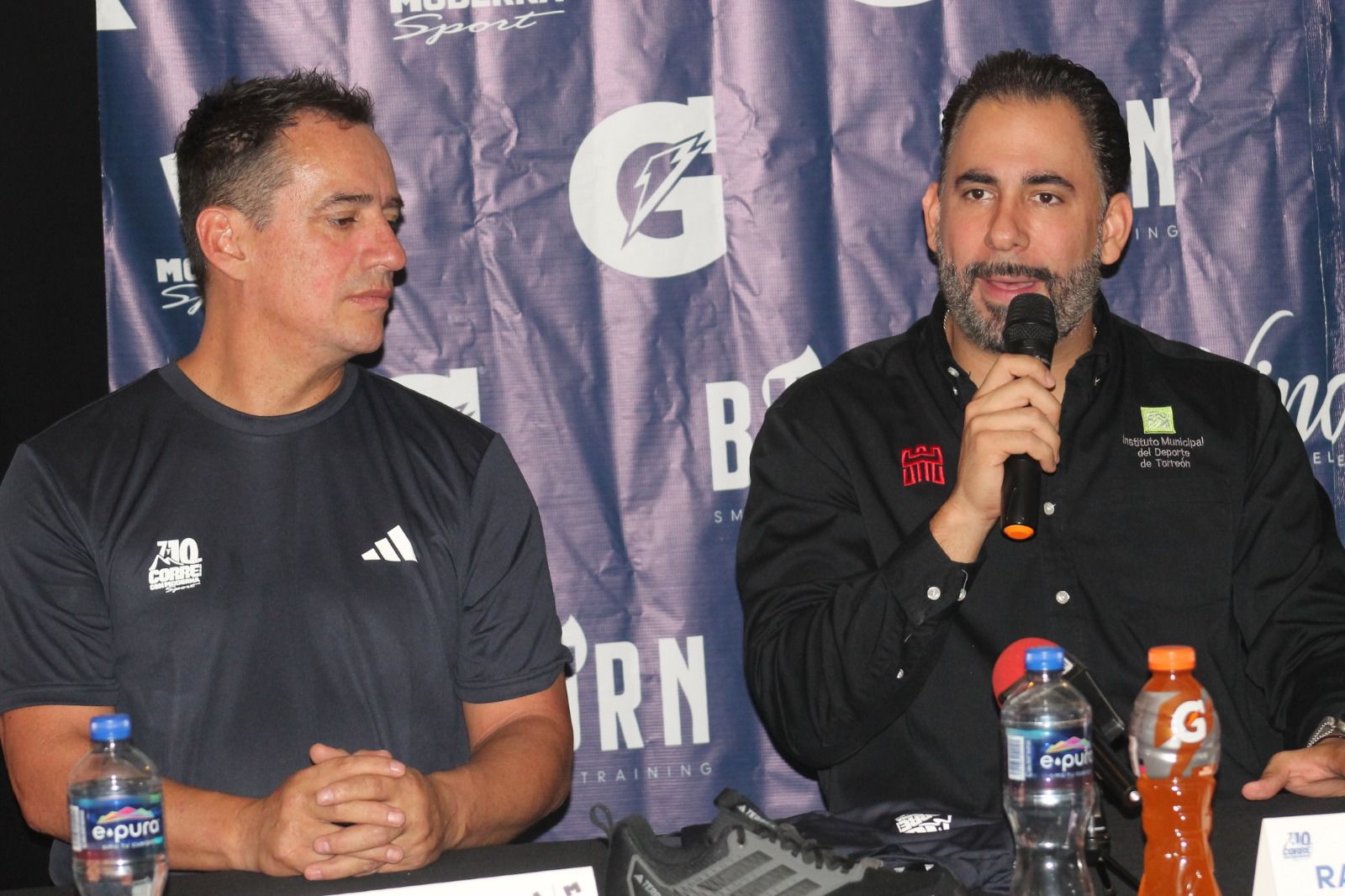 Presentan tercera edición de la carrera atlética y trail de 7 y 10K Corre con Moderna Sport