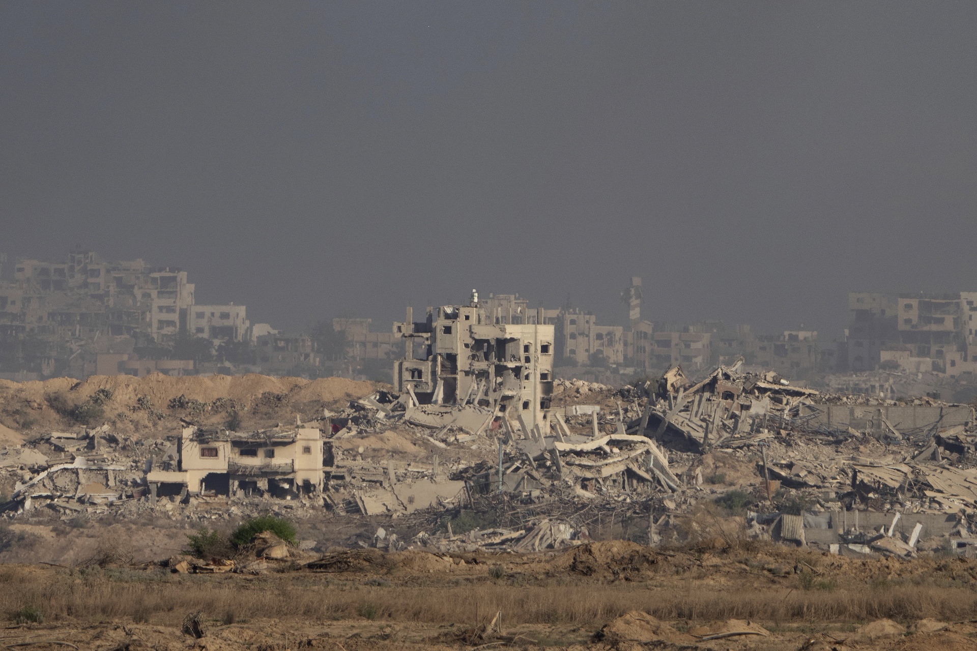 Alista Donald Trump con Israel futuro de Gaza