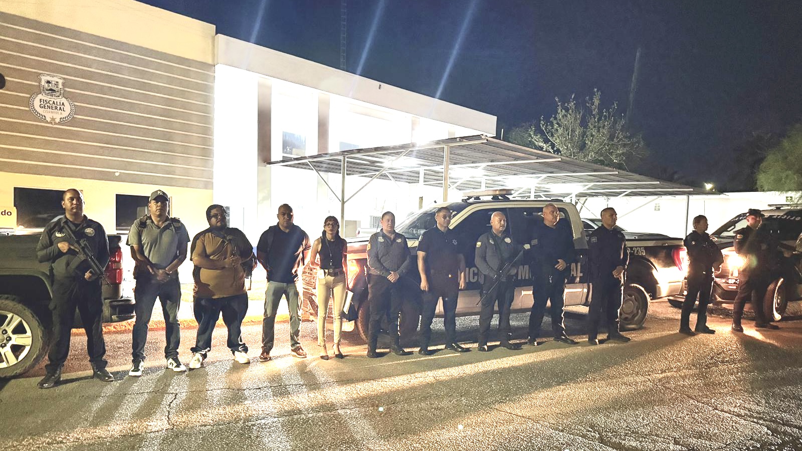 Asegura FGE drogas, equipo táctico y un dron en cateos realizados en Monclova