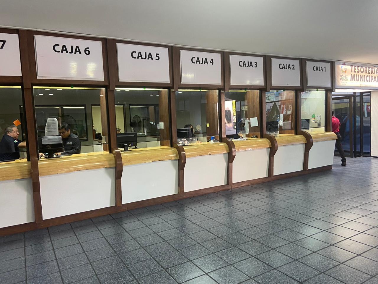 cortesía