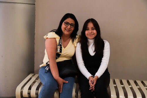Cecilia Domínguez y Valentina Domínguez. 
